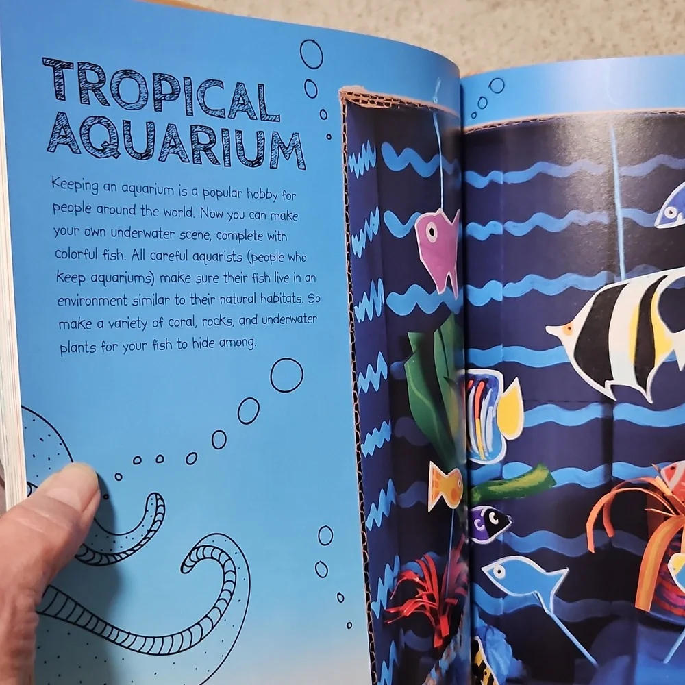 Children's Book Set - Animals Showing Off & Out of the Box Learning And Craft